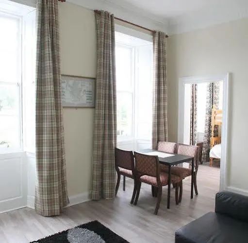 Number 52 Charlotte Street