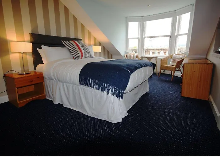 The Alfred 3* Glasgow