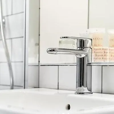 West By Compass Hospitality 3*