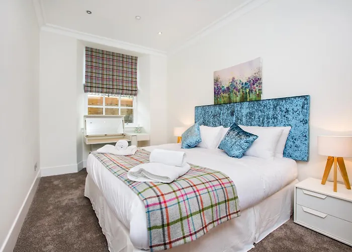 Blythswood Square Apartment Glasgow