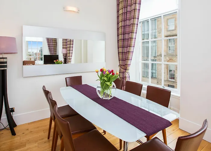 Blythswood Square Apartment Glasgow