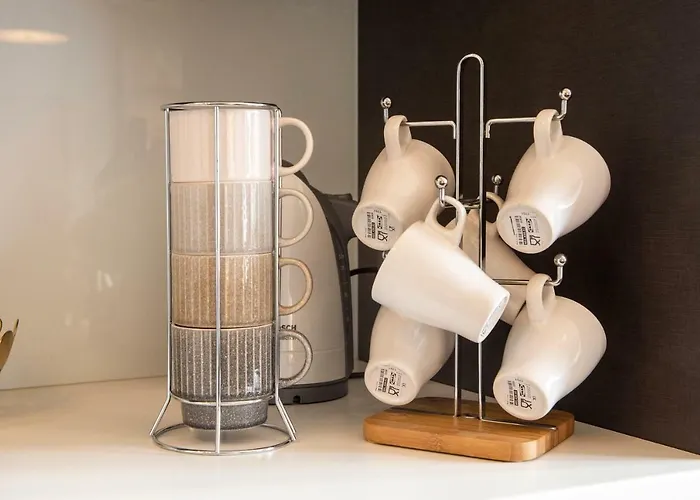 アパート 32 Victoria Crescent Road *