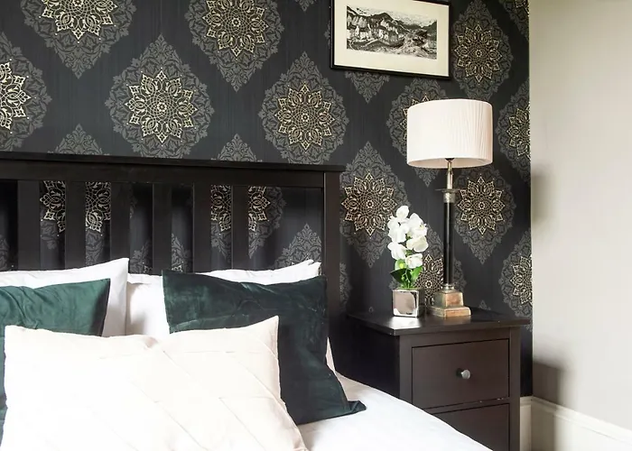 32 Victoria Crescent Road アパート *