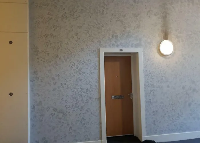 Perfect Near Town Apartment