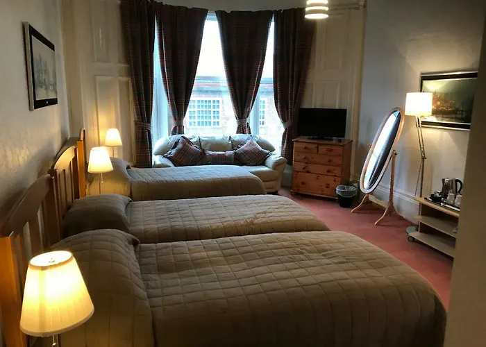 ゲストハウス Glades House 4*