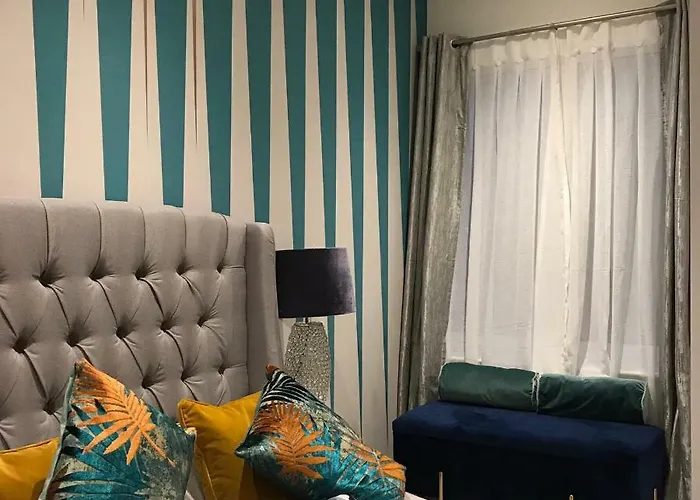 2 Bed Chic In Centre * גלאזגו