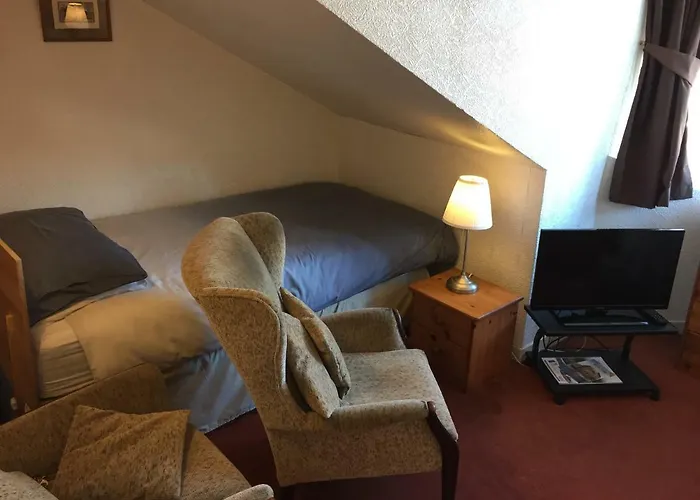 Glades House 4* グラスゴー