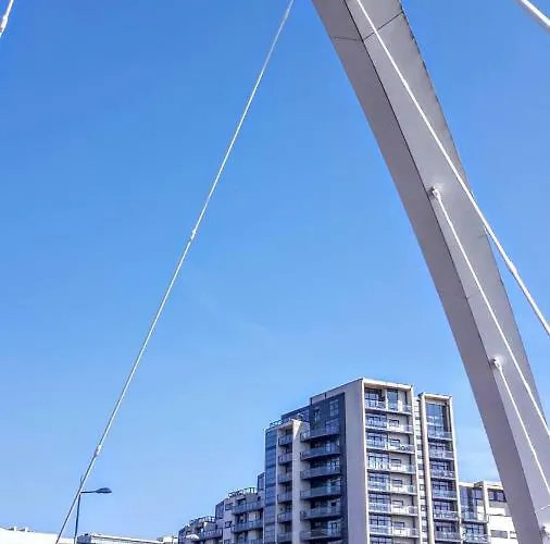 アパート Elegant Near Secc/hydro In Finnieston,