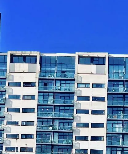 Lejlighed Centre - The Penthouse With Riverviews -