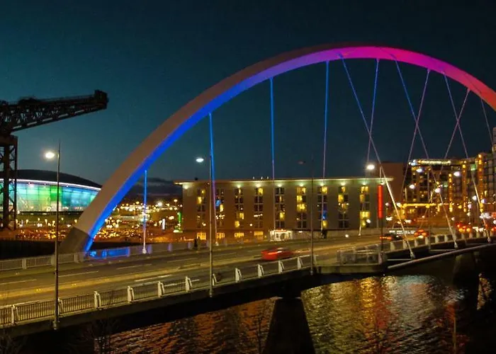 Centre - The Penthouse With Riverviews - Lejlighed Glasgow