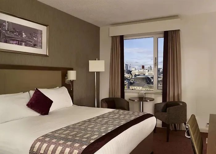 فندق Leonardo Royal 4*