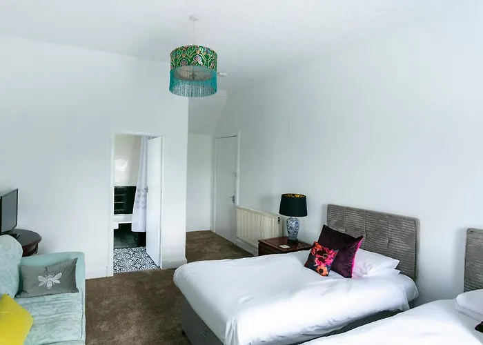 Hotel Oyo Lochinvar Glasgow