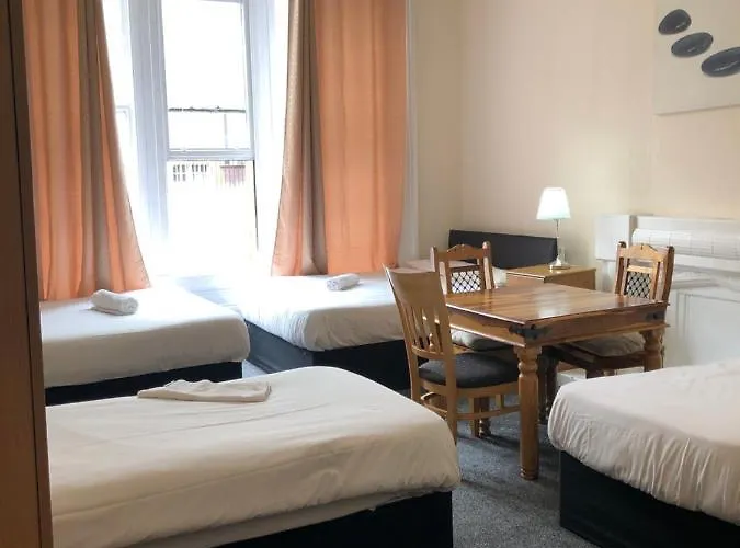 Couette-café Renfrew At Centre Glasgow