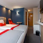 Express - - Ctr Theatreland By Ihg 3*