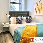 Casa de Férias Byevo Almar - Close To And Airport - Perfect For Contractors Or Large Groups *