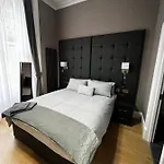 Amani - Centre Ξενοδοχείο με διαμερίσματα Γλασκώβη