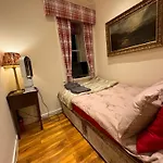 The West Highland Way And Retreat Hotel