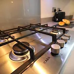 Signature - Oatlands House * Glasgow