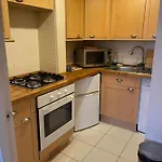 アパート Scotstoun Appartments グラスゴー