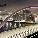 Metropolitan Nest - Easy Walk To Hydro & Secc Center Апартаменты Глазго