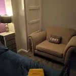 Gadsby Manor Homestay Glasgow