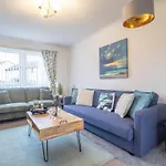 Ideal Contractor 2-bed Near Ferienhaus *