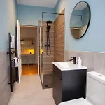 Newly Renovated Flat In Trendy Finnieston Apartman