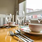 Apartament Stylish Flat Near Merchant