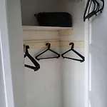 Gadsby Manor Homestay *
