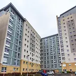 For Students Only Buchanan View In Apartament *