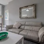 Apartament Spacious Hillhead Haven - Pass The Keys Glasgow