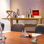 Szálloda Hilton Garden Centre 4*