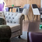 Hilton Garden Centre