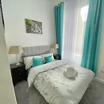 Three Bedroom In Centre アパート グラスゴー
