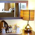 Number 10 Hotel 4*