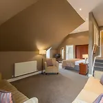 Sherbrooke Castle 4* Glasgow