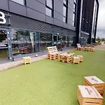 Village 4*