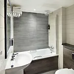 Hotel Village Glasgow