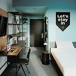The Social Hub Hotel 4*