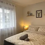 Modern In West End, Free Parking