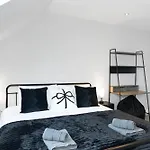 Апартаменты The Clydesider *
