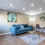 Modern Merchant 1 Bed With Free Parking