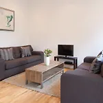 דירה Flats *