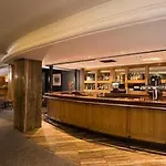 West By Compass Hospitality 3*