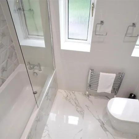 Penilee Upper بيت للعطل