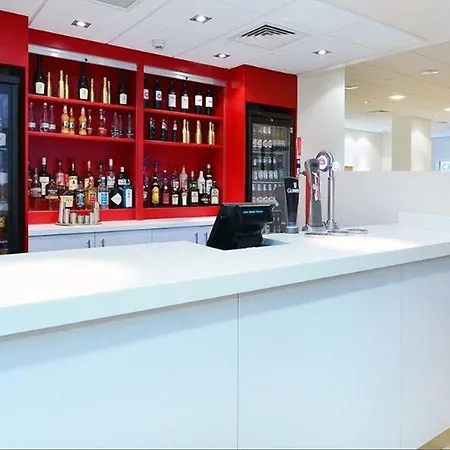 Travelodge Queen Street Glasgow