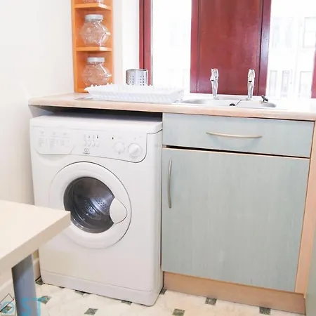 Exeter Drive Flat Apartment Glasgow