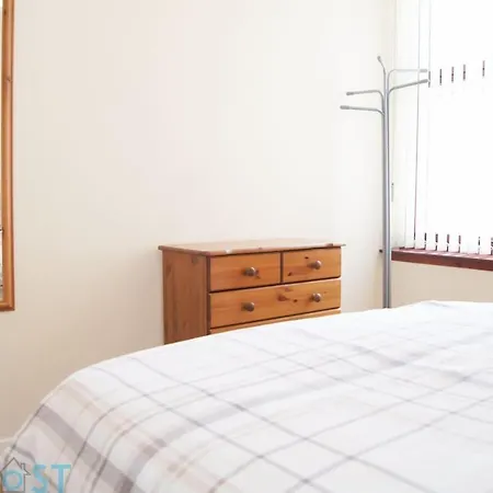 Apartment Exeter Drive Flat *
