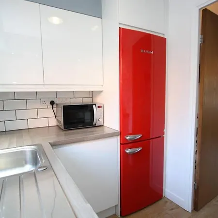 Bijou Merchant With Parking 글라스고