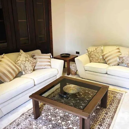 Beautiful 4-bed In *